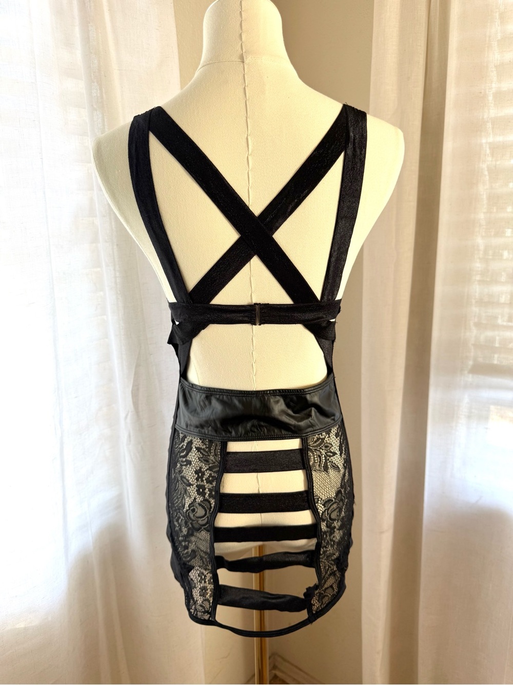 Vintage Y2K Fredericks of Hollywood Chemise